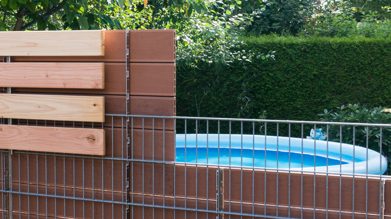 BRIGX Angle Brackets – Innovative Privacy and PV Solution